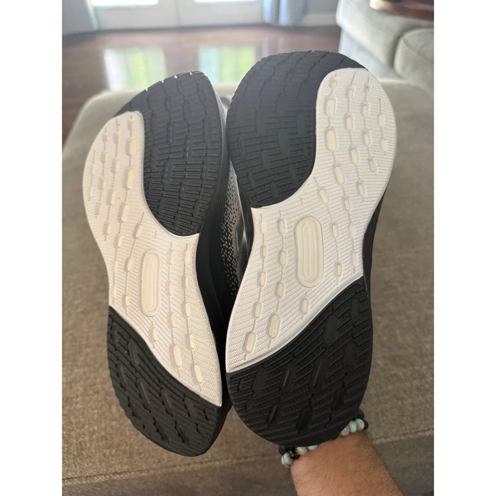Adidas UltraRun 5 J Running Shoes Kids Size 4 White Black New JS1096 Sneaker